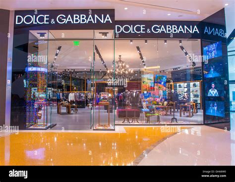 dolce and gabbana outlet las vegas